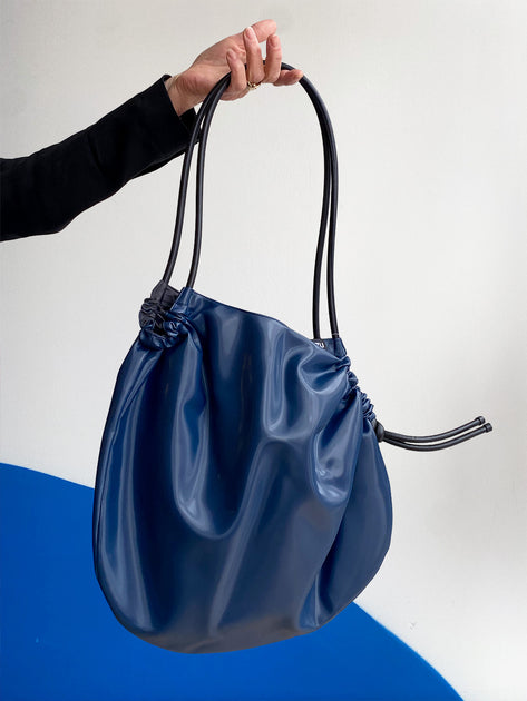 IN-ZU COCO Neo Tote – Annie Aime