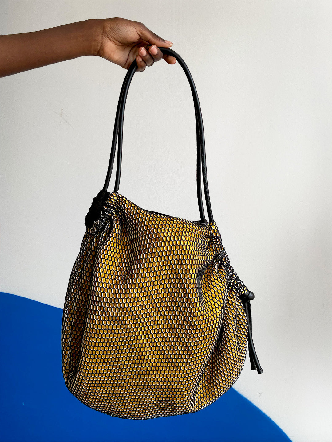 IN-ZU COCO Neo Tote – Annie Aime