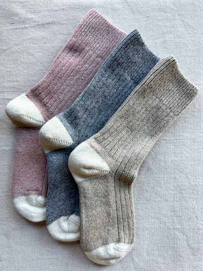 Royalties Ribbed Cashmere Socks