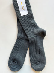 ANT45 Socks in Cashmere