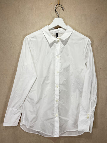 Katharina Hovman CLASSIC SHIRT